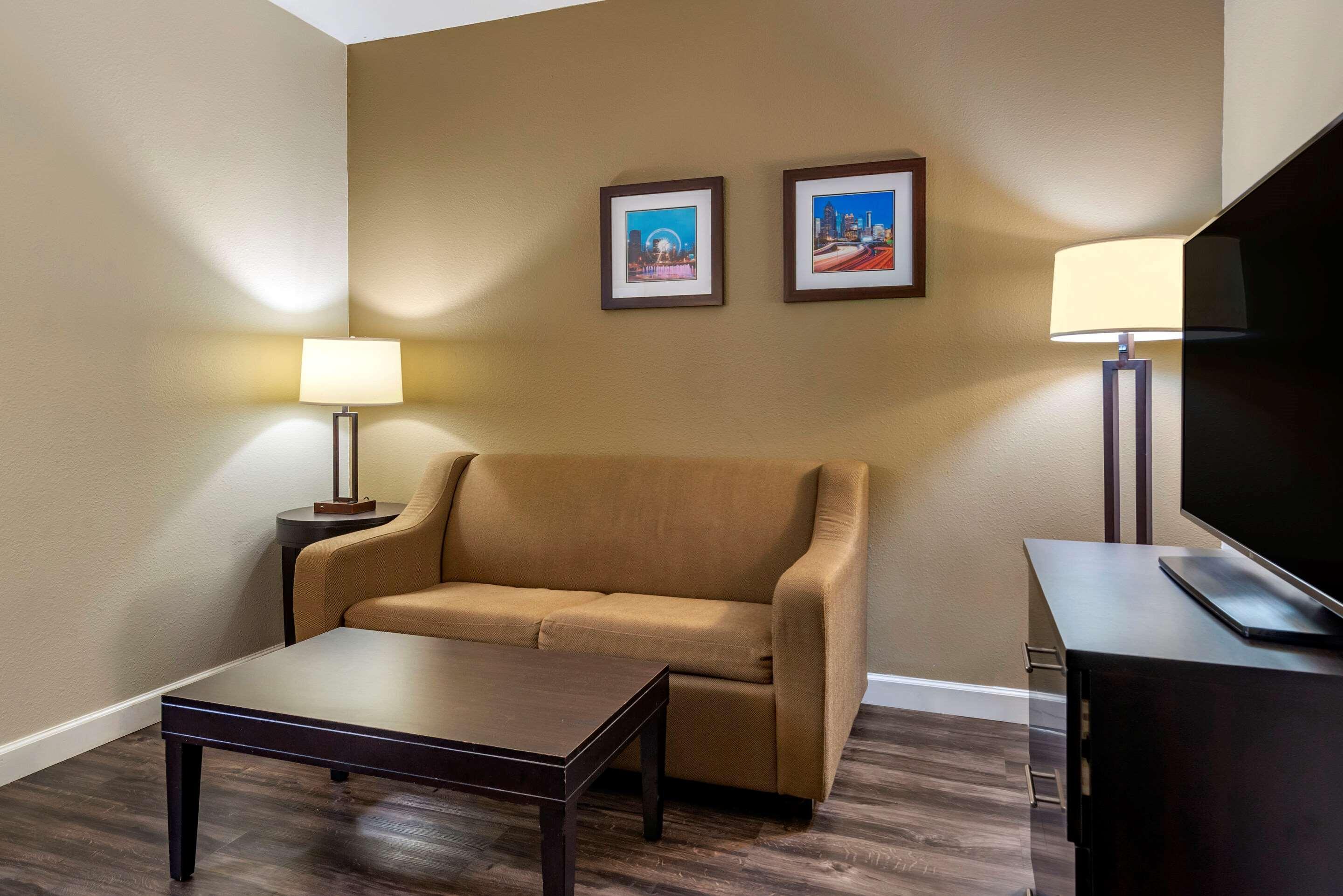 Comfort Inn & Suites Near Six Flags Lithia Springs Kültér fotó