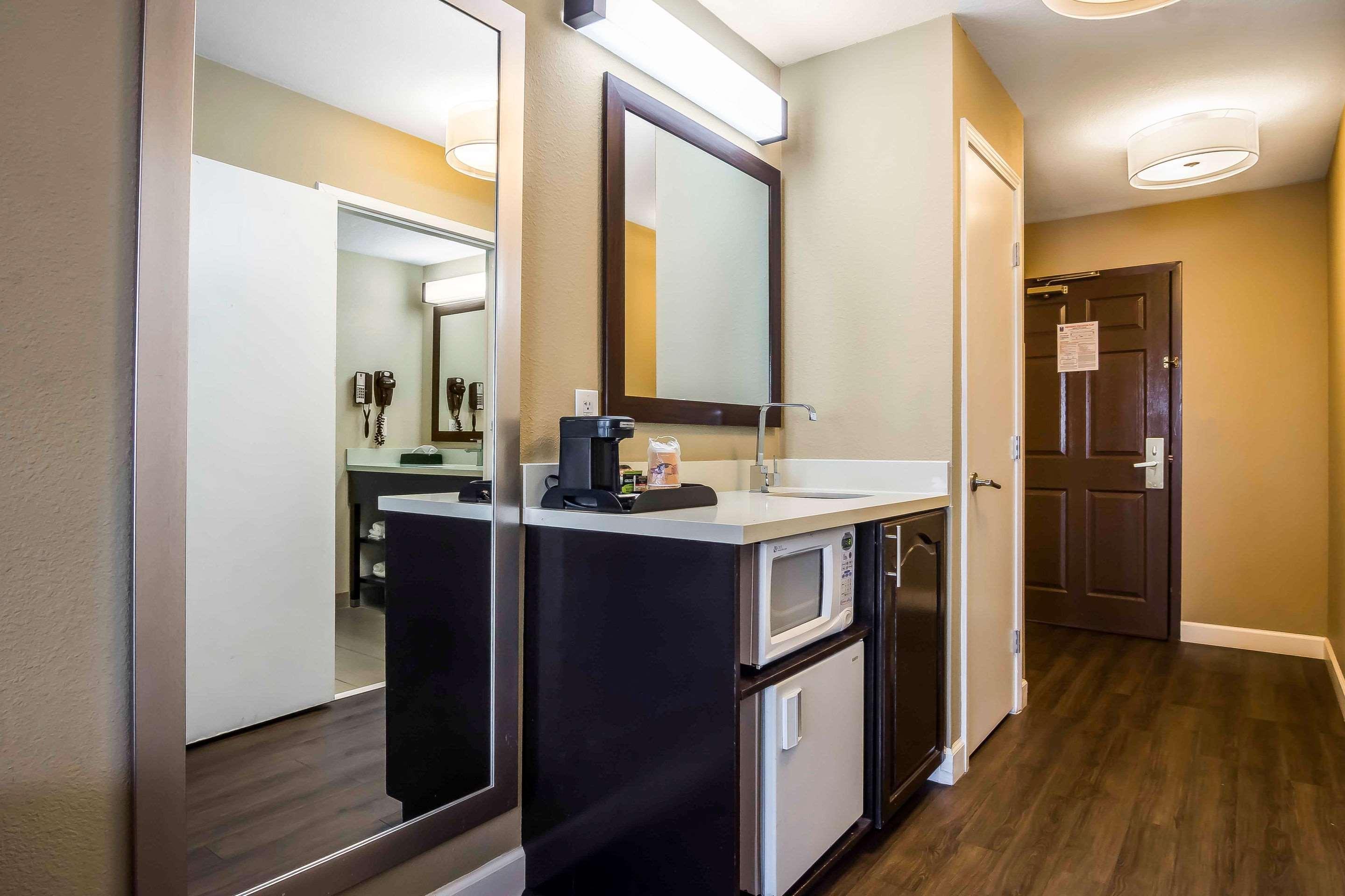 Comfort Inn & Suites Near Six Flags Lithia Springs Kültér fotó
