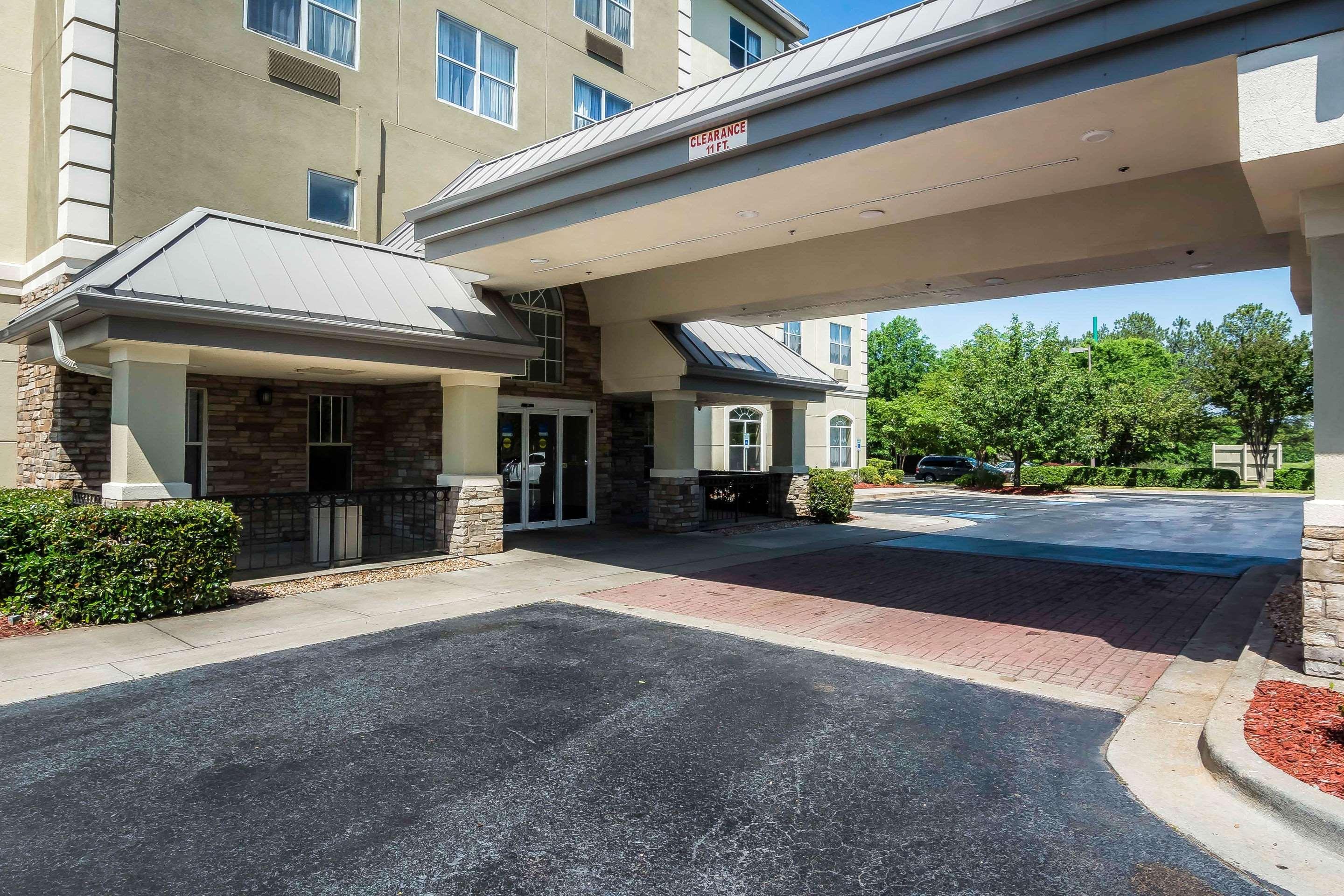 Comfort Inn & Suites Near Six Flags Lithia Springs Kültér fotó