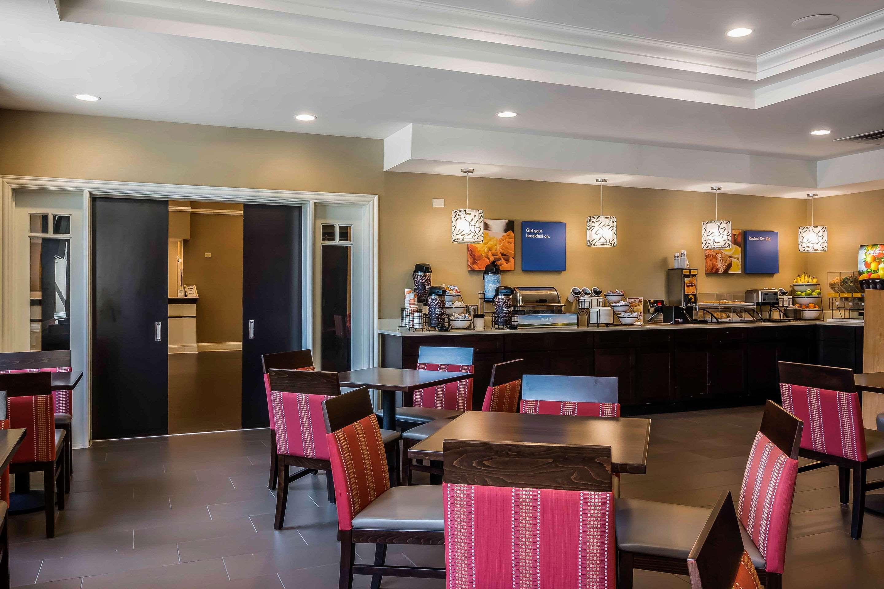 Comfort Inn & Suites Near Six Flags Lithia Springs Kültér fotó