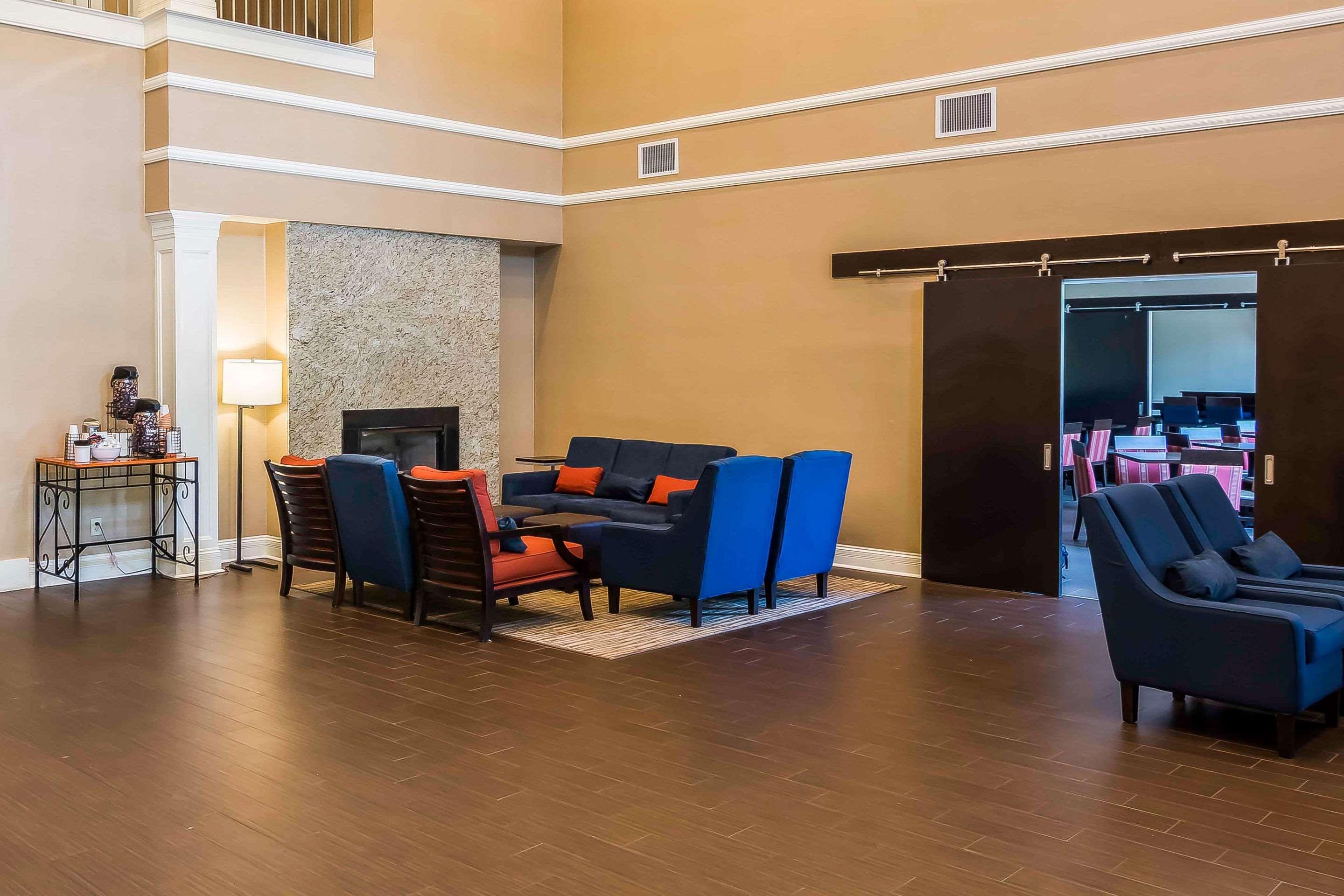 Comfort Inn & Suites Near Six Flags Lithia Springs Kültér fotó