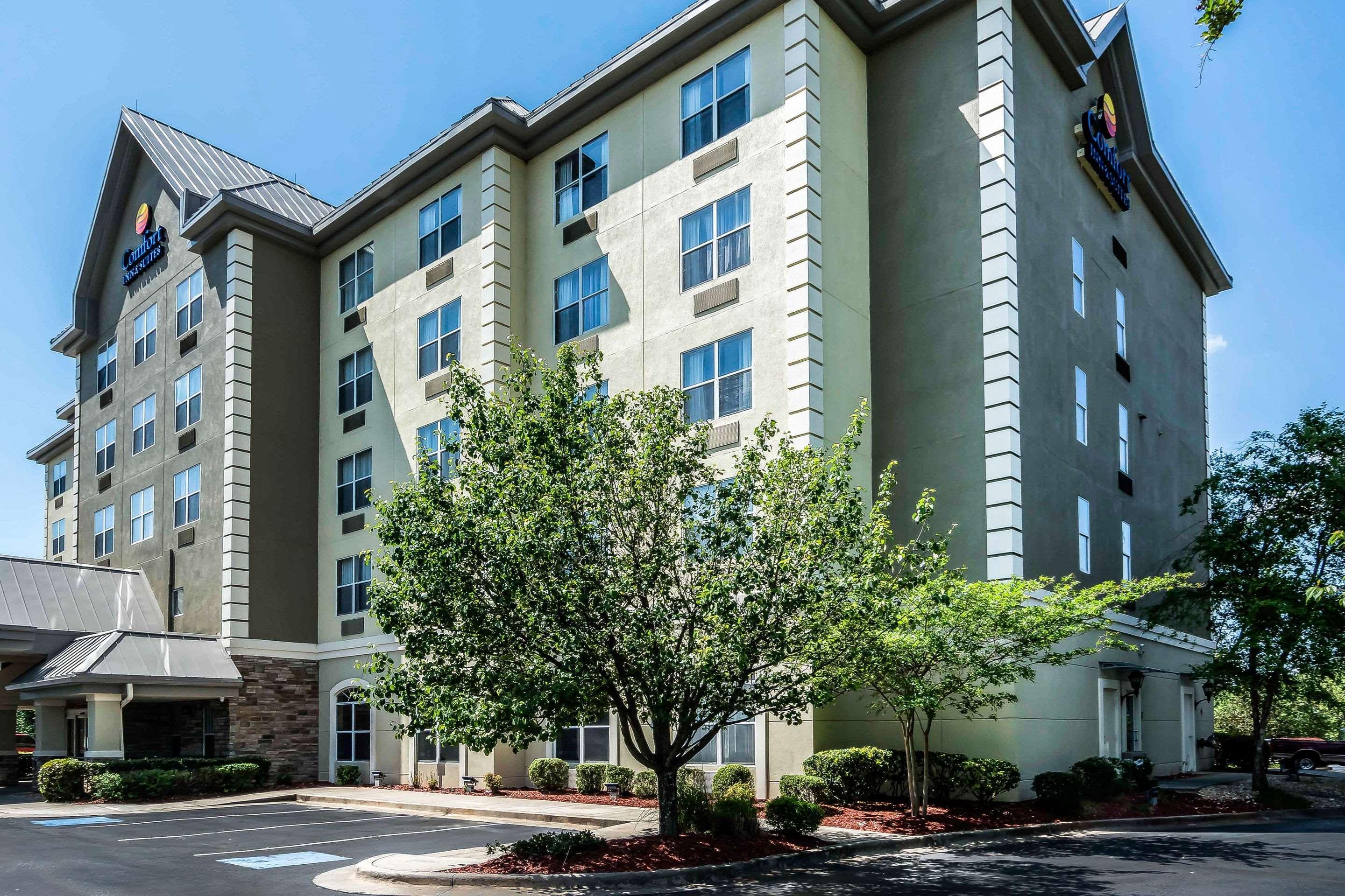 Comfort Inn & Suites Near Six Flags Lithia Springs Kültér fotó