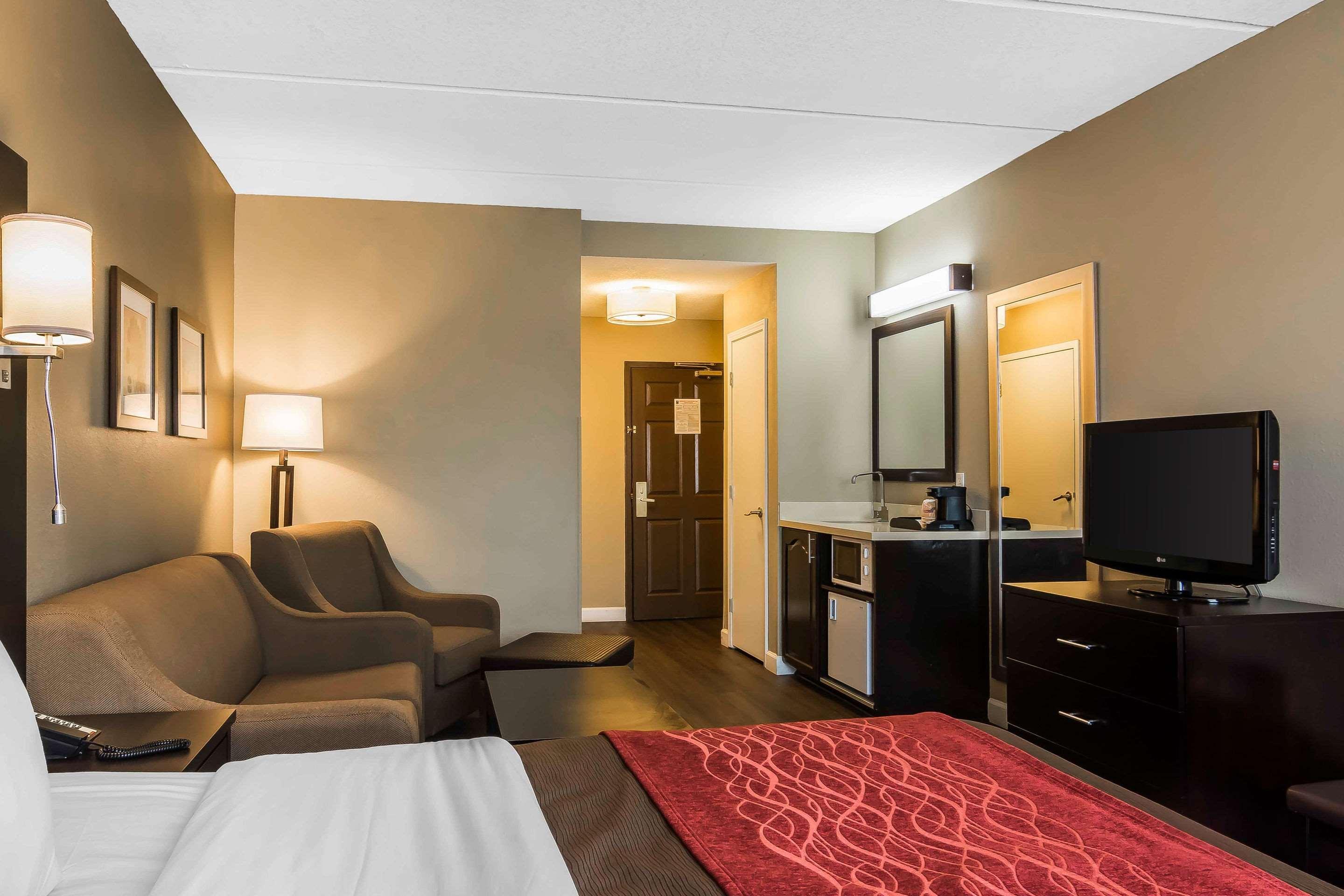 Comfort Inn & Suites Near Six Flags Lithia Springs Kültér fotó